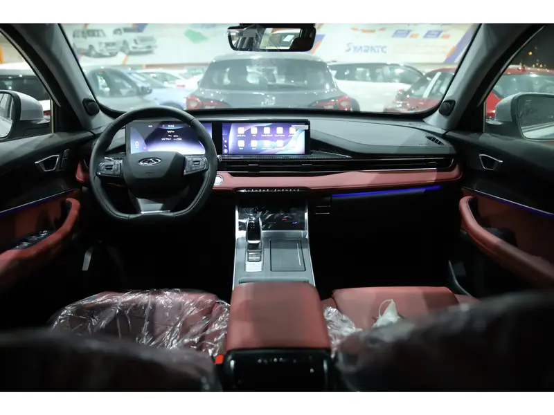 Discover undefined undefined Exterior Interior Images.Find all aspects and details of cars.