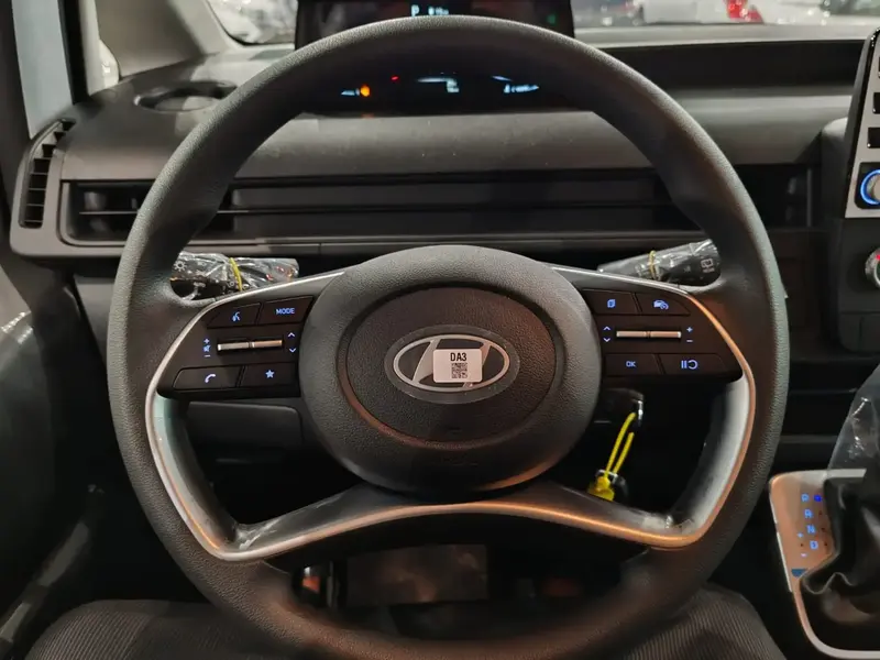 Hyundai Staria 2025