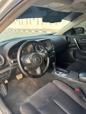 Nissan Maxima 3.5 SV 2013