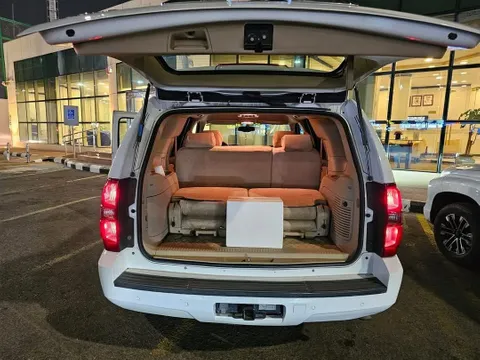 Discover undefined undefined Exterior Interior Images.Find all aspects and details of cars.