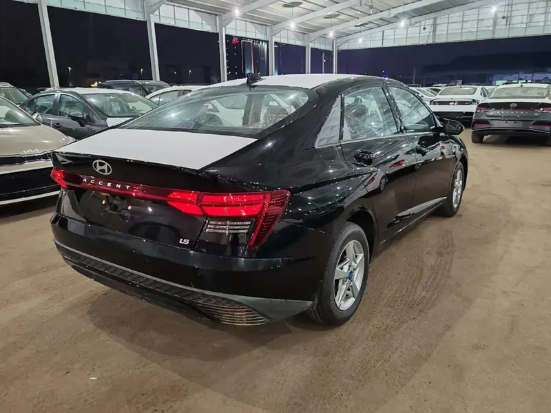 Hyundai Accent 2025