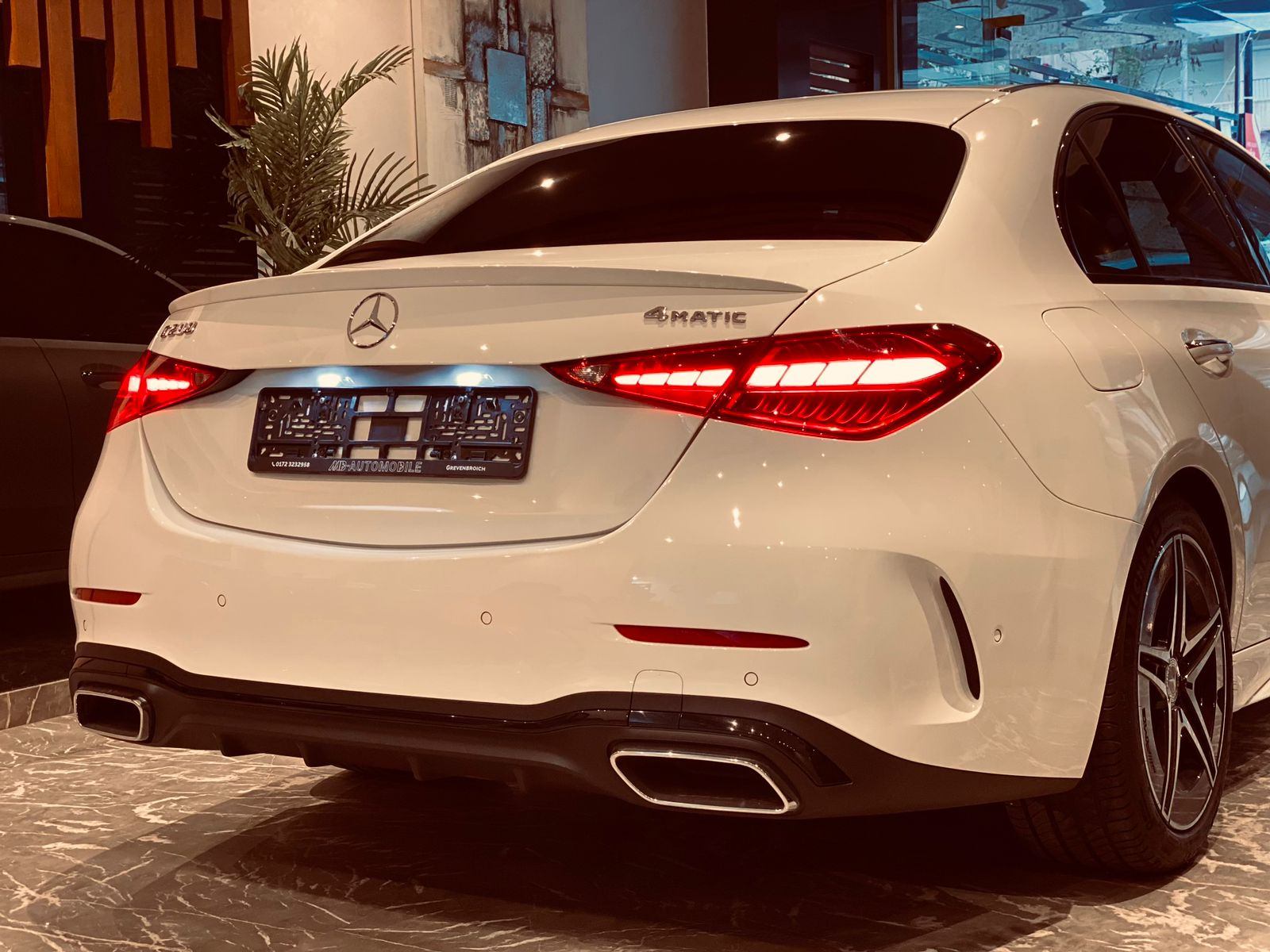 مرسيدس بنز C Class 2023