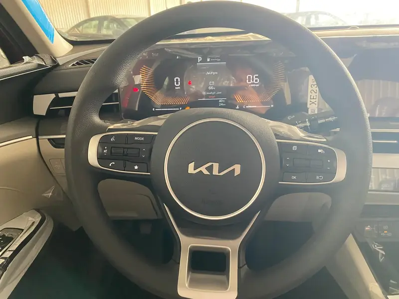 KIA K5 2025