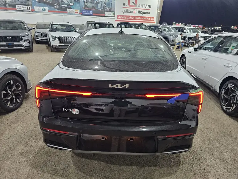 KIA K5 2025