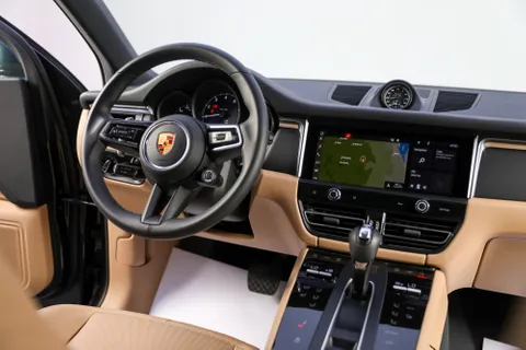 New Porsche Macan 2024