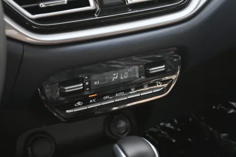 New Suzuki Baleno 1.5L GLX 2025
