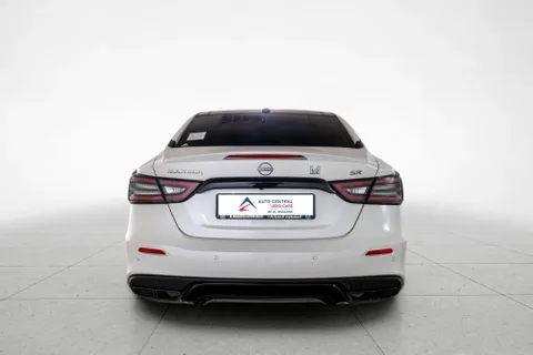 Discover undefined undefined Exterior Interior Images.Find all aspects and details of cars.
