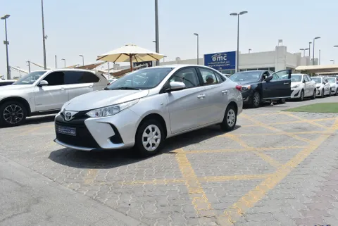 Toyota Yaris 1.5L SE 2022