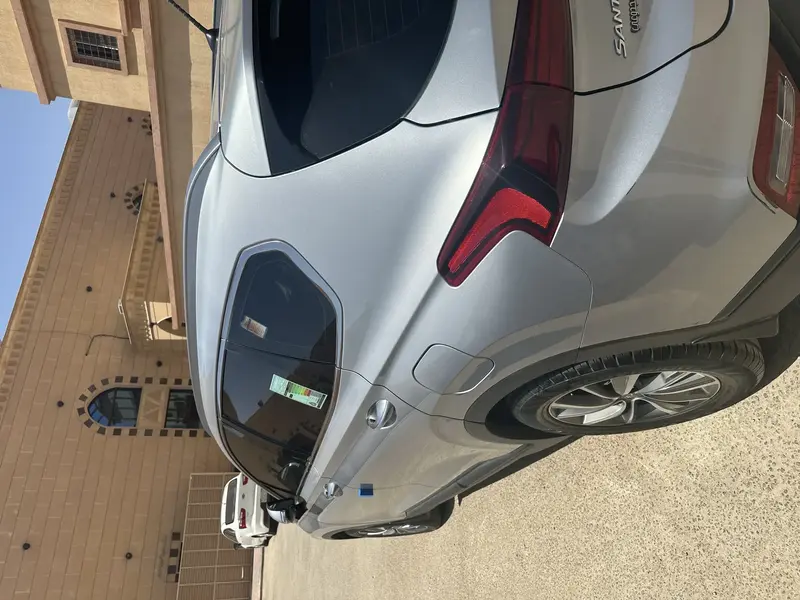 Discover undefined undefined Exterior Interior Images.Find all aspects and details of cars.