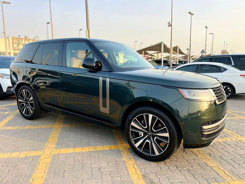 لاند روفر رينج روفر 2025