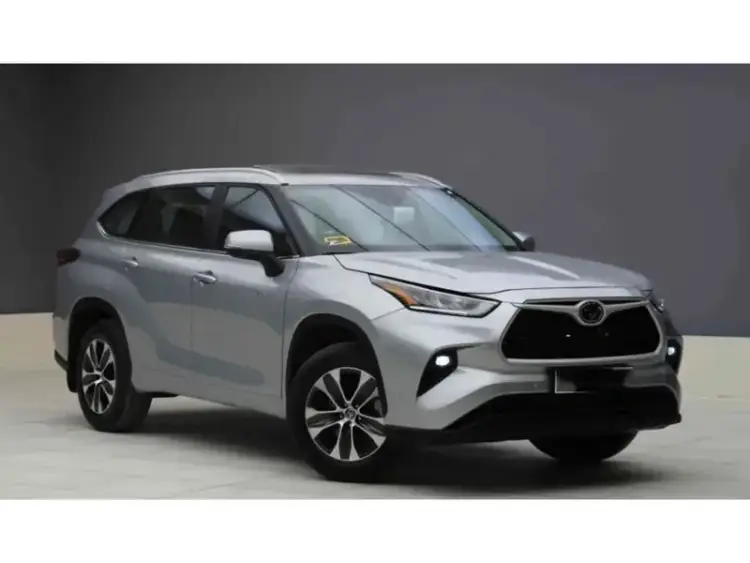 toyota toyota-highlander image Toyota Highlander 2025