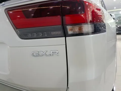 New Toyota Land Cruiser 4.0 GXR 2024
