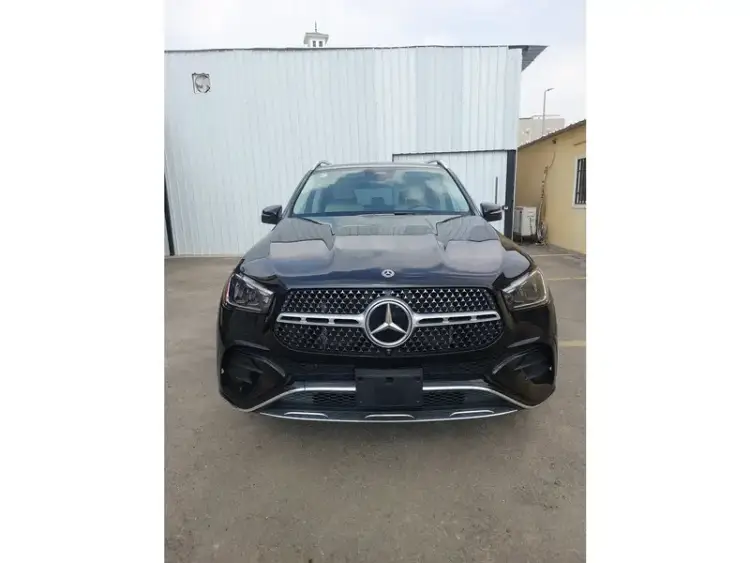 mercedes-benz mercedes-benz-gle image Mercedes GLE 2024