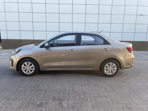 Kia Pegas 1.4L EX 2021