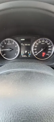 Mitsubishi Outlander 2.4L PHEV (S-AWD) Topline 2014