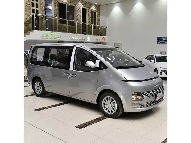 Hyundai Staria 2025