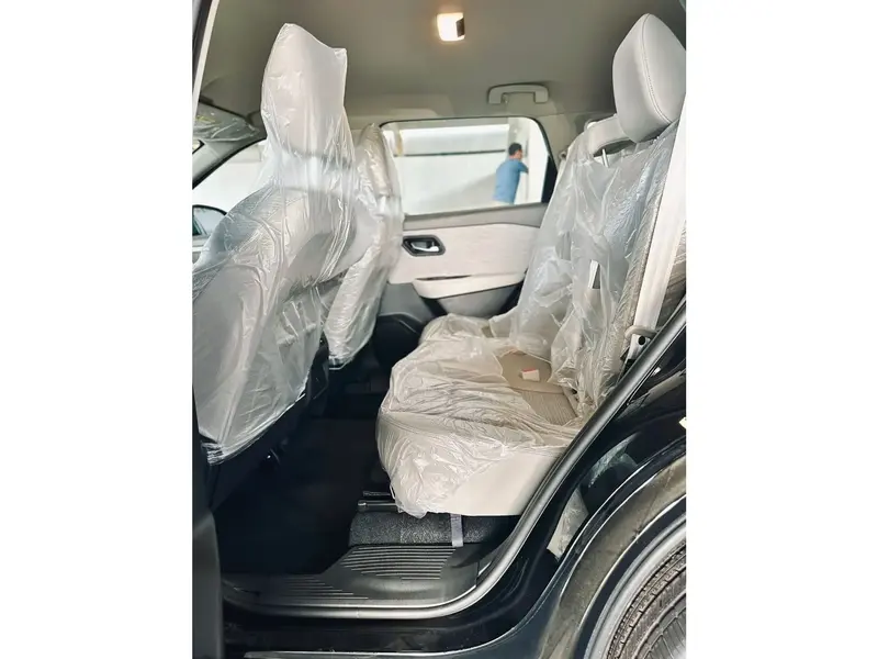 Nissan X-Trail 2025