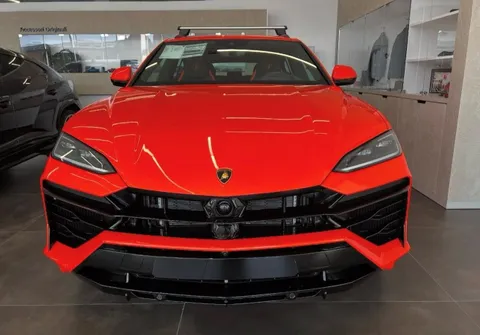 New Lamborghini Urus 4.0T V8 2025