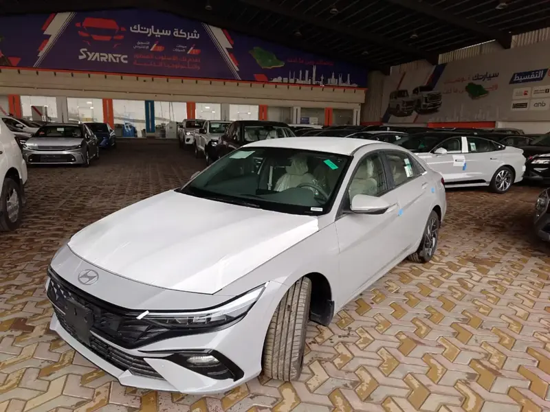 Discover undefined undefined Exterior Interior Images.Find all aspects and details of cars.
