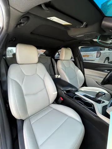 Discover undefined undefined Exterior Interior Images.Find all aspects and details of cars.