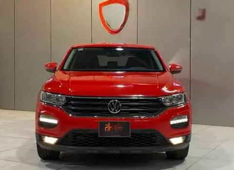 Discover undefined undefined Exterior Interior Images.Find all aspects and details of cars.