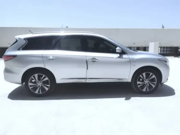 infiniti qx60 image Infiniti QX60 3.5L Comfort 2015