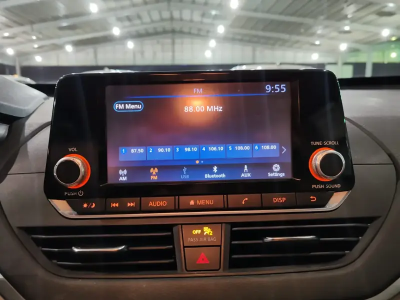 Nissan Altima 2021