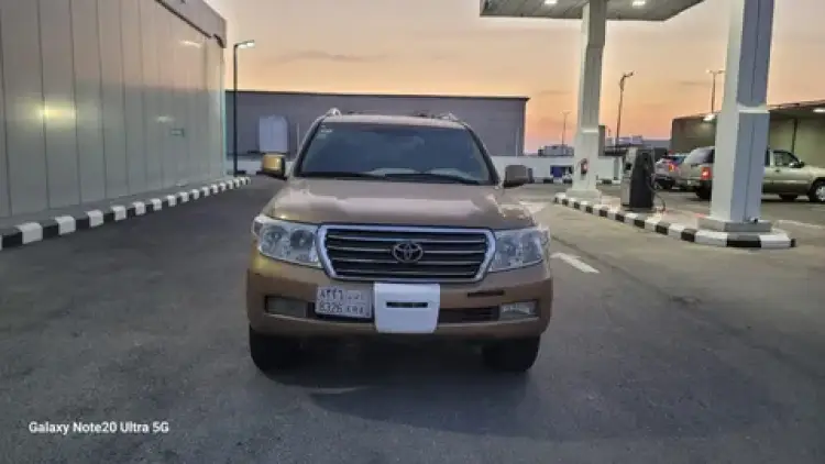 toyota toyota-land-cruiser image Toyota Land Cruiser 2008