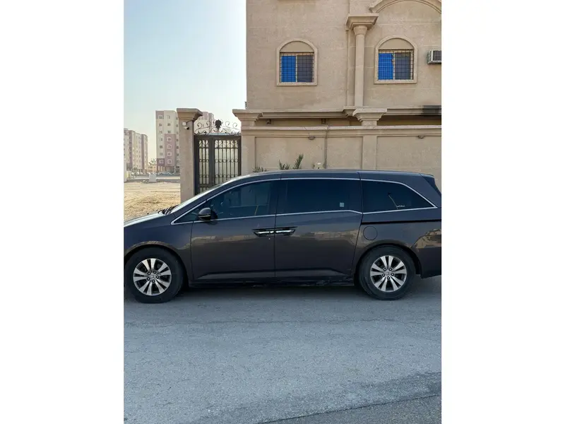 Honda Odyssey 2016