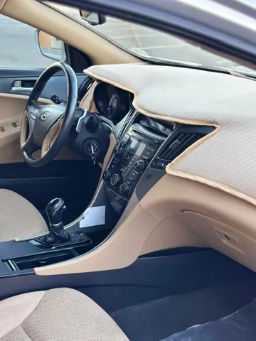Discover undefined undefined Exterior Interior Images.Find all aspects and details of cars.