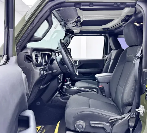 Jeep Wrangler 3.6L V6 Sahara 2-Door 2021