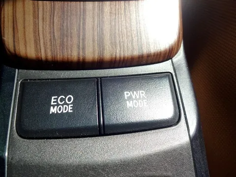 Toyota Fortuner 2.7L (4X4) 2020