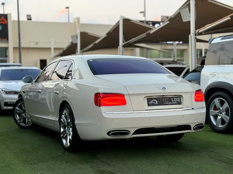 بنتلي فلاينج سبور 2015