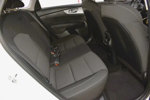 Kia Cerato 1.6L LX 2022