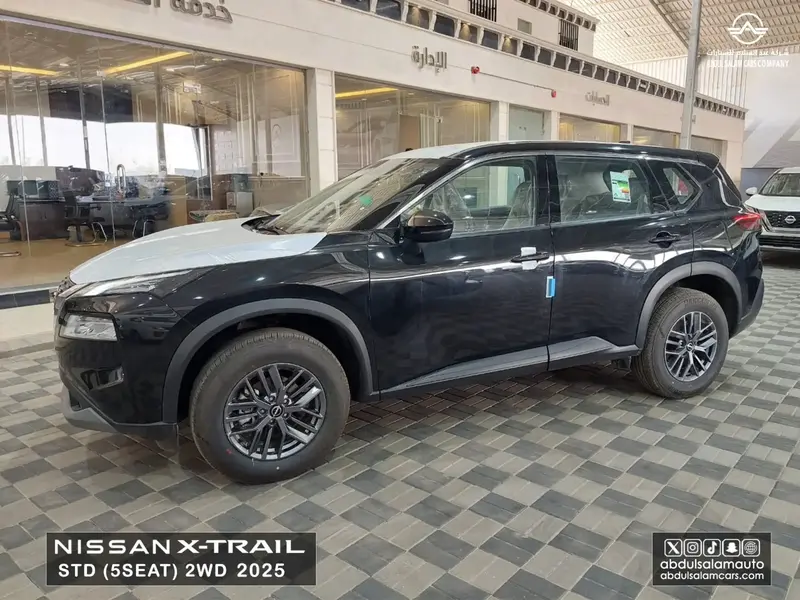 Discover undefined undefined Exterior Interior Images.Find all aspects and details of cars.