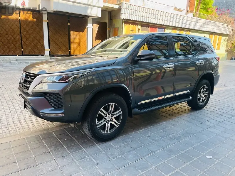 Toyota Fortuner 2022