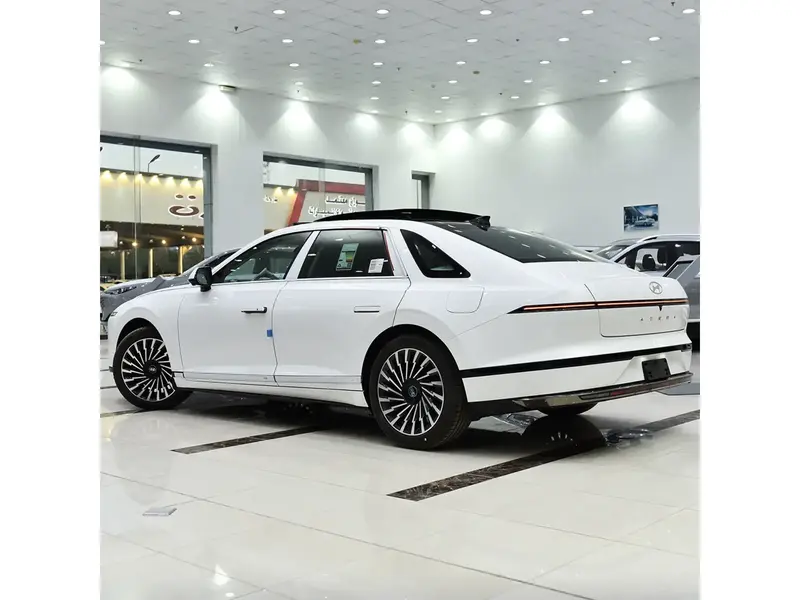 Hyundai Azera 2025