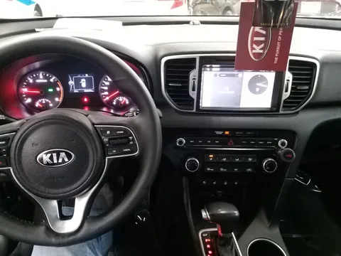 Discover undefined undefined Exterior Interior Images.Find all aspects and details of cars.