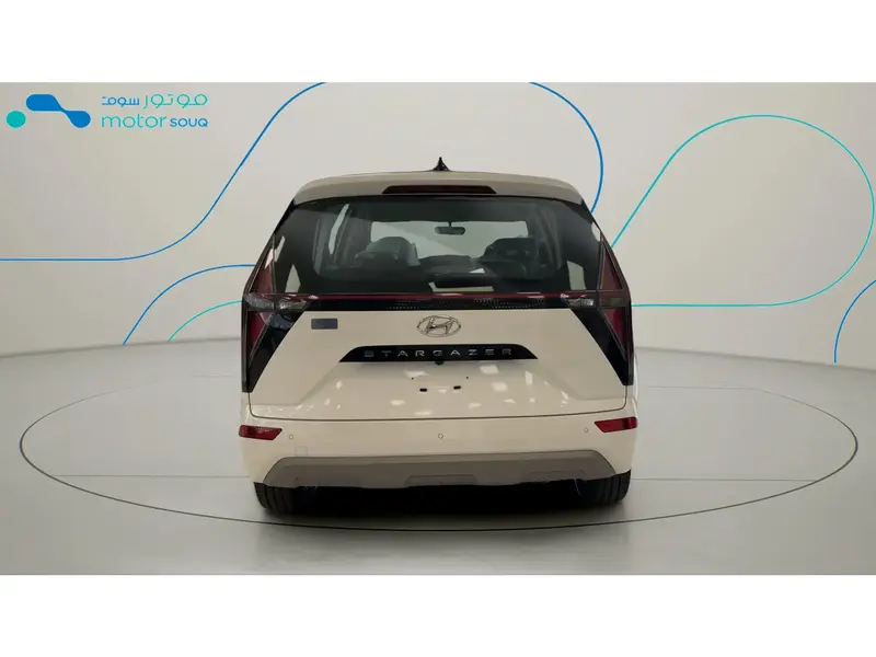Discover undefined undefined Exterior Interior Images.Find all aspects and details of cars.