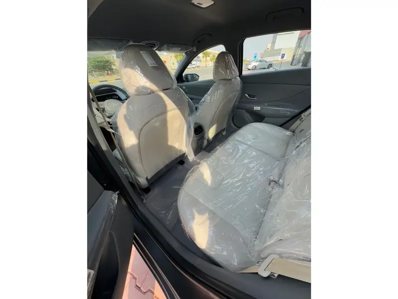 Hyundai Elantra 2025
