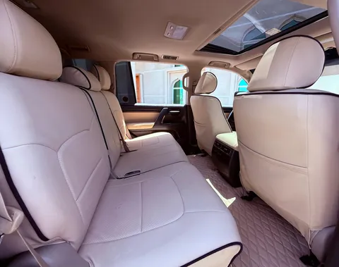 Toyota Land Cruiser 4.0 GXR 2011