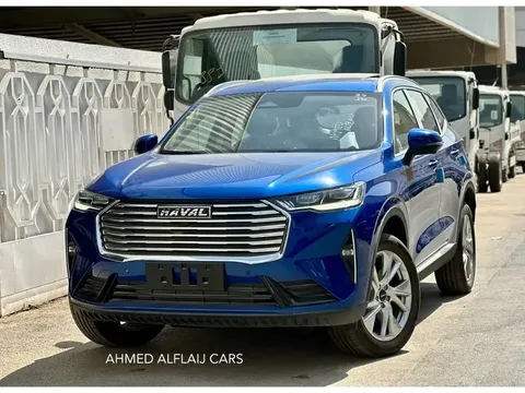Discover undefined undefined Exterior Interior Images.Find all aspects and details of cars.