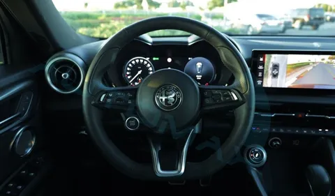 Discover undefined undefined Exterior Interior Images.Find all aspects and details of cars.
