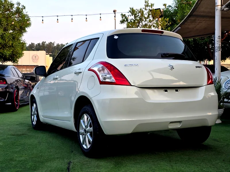 سوزوكي سويفت 2014