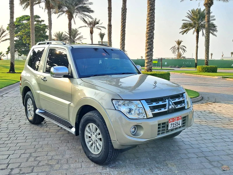 ميتسوبيشي باجيرو 2014