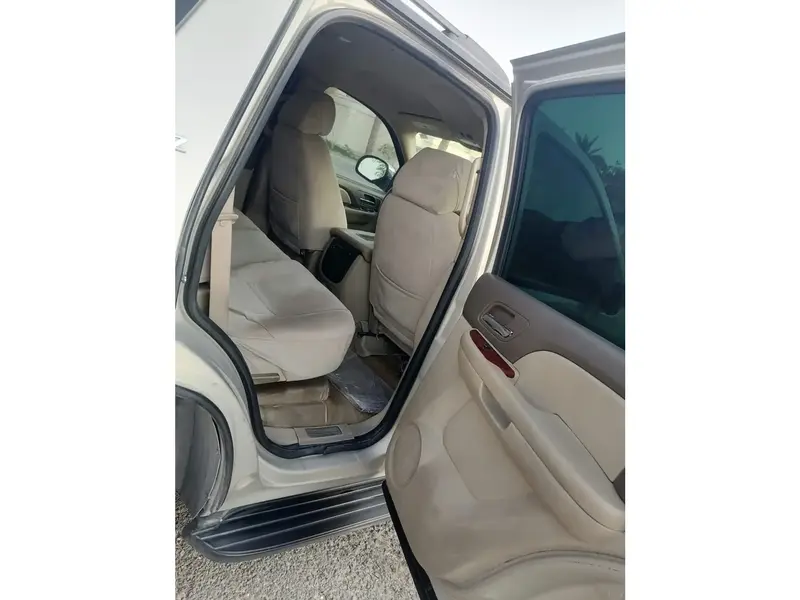 Discover undefined undefined Exterior Interior Images.Find all aspects and details of cars.