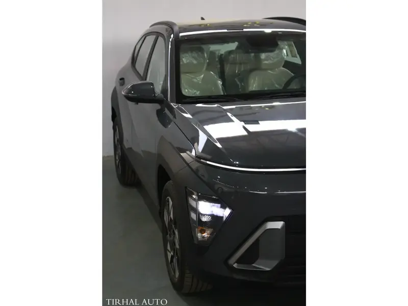 Discover undefined undefined Exterior Interior Images.Find all aspects and details of cars.