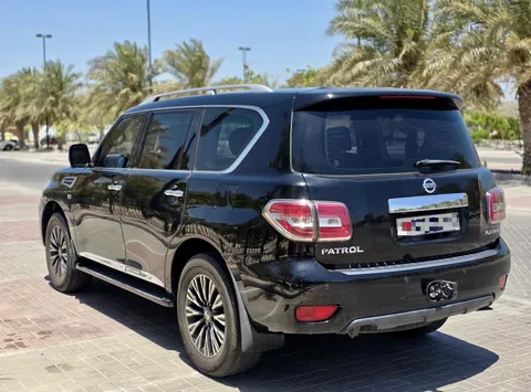Nissan Patrol 5.6L LE Platinum 2016