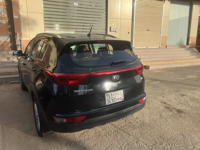 Discover undefined undefined Exterior Interior Images.Find all aspects and details of cars.