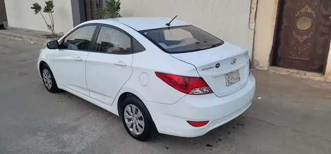 Discover undefined undefined Exterior Interior Images.Find all aspects and details of cars.
